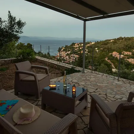 Frajeska With Private Pool By Konnect