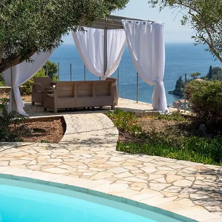 Frajeska With Private Pool By Konnect Holiday home Longos (Paxos)